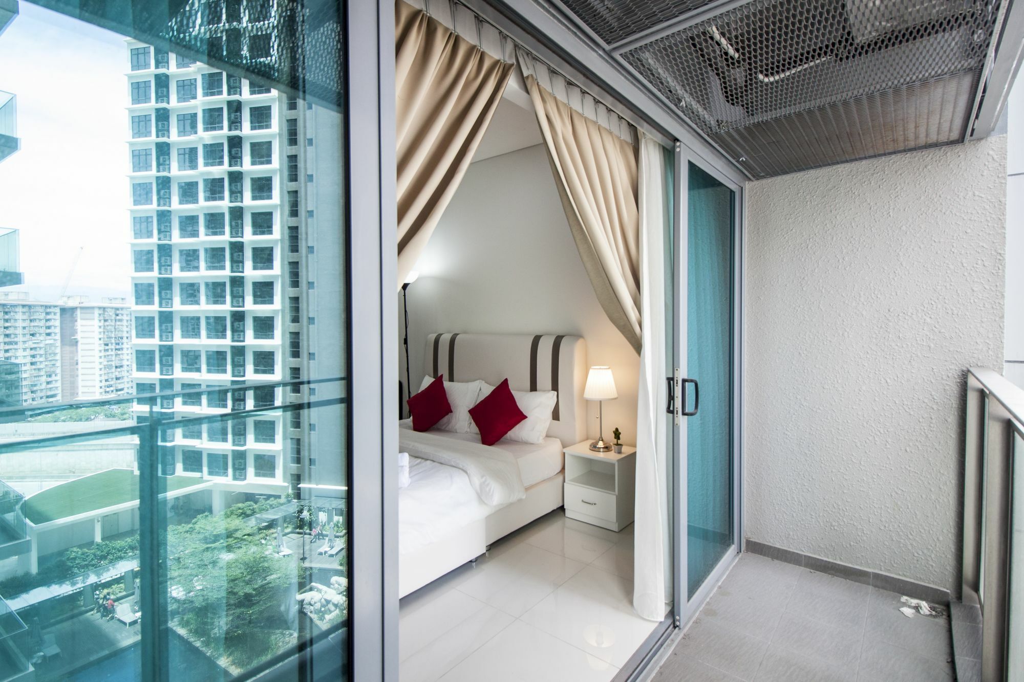 Summer Suites By Plush Kuala Lumpur Eksteriør billede